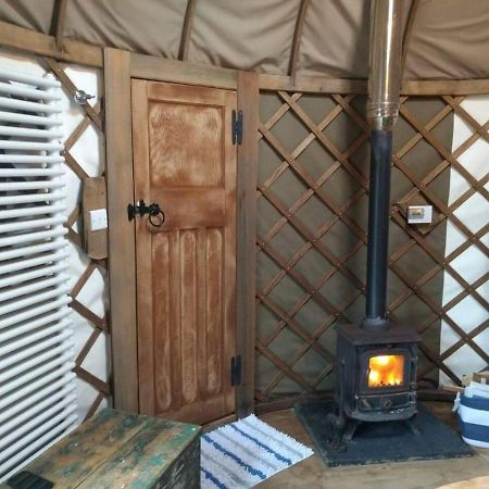 فيلا Bembridge Harbour Yurt - Log Burner - Wifi المظهر الخارجي الصورة