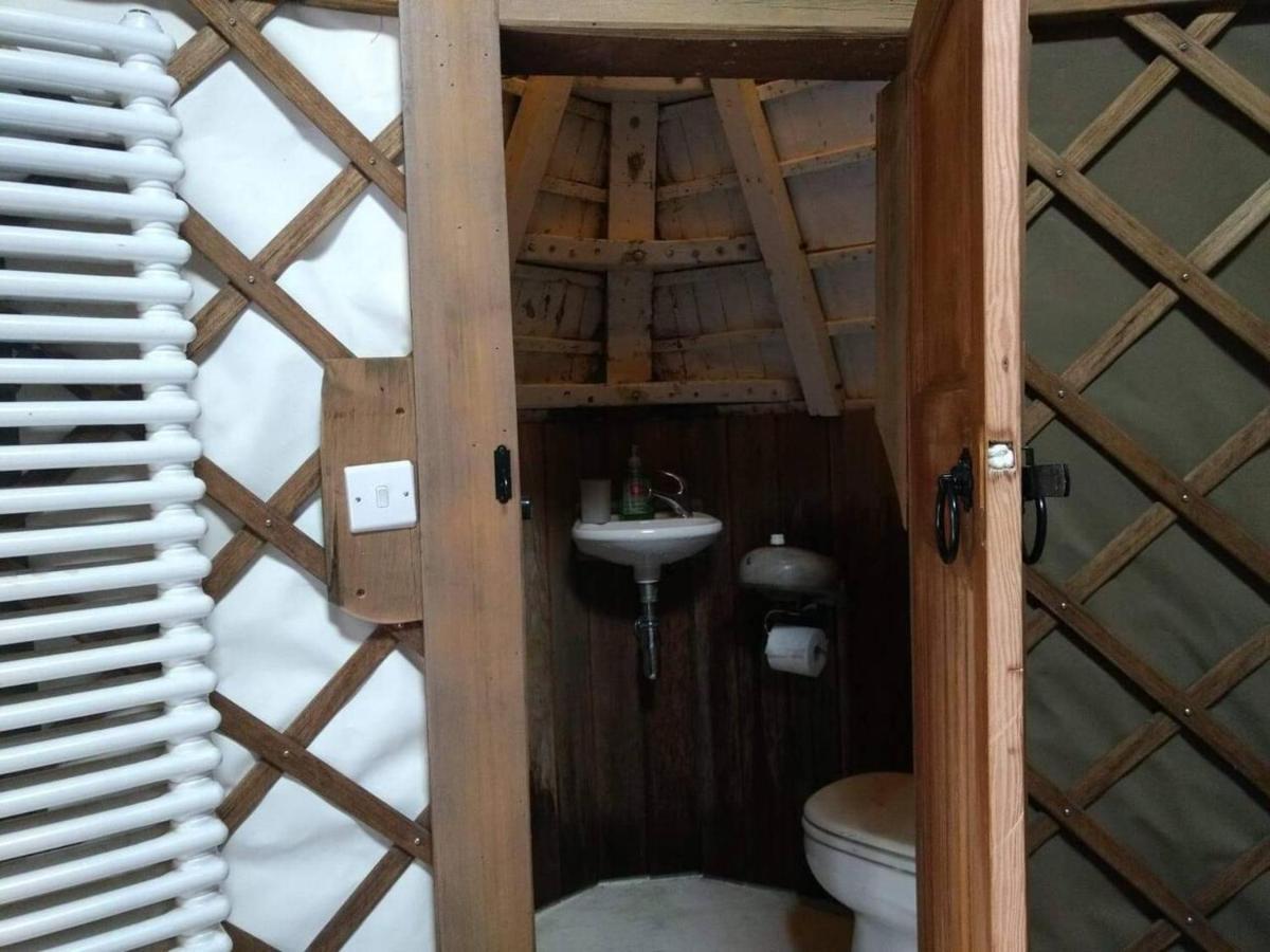 فيلا Bembridge Harbour Yurt - Log Burner - Wifi المظهر الخارجي الصورة